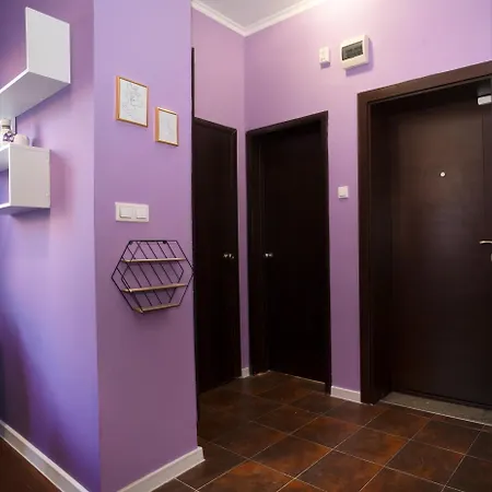 Casa Viola - One Bdr Next To Ndk Апартаменты *